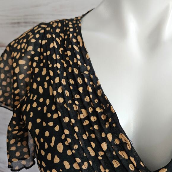 Urban Outfitters Black Speckled Flirty Dress sz Small - Picture 2 of 6